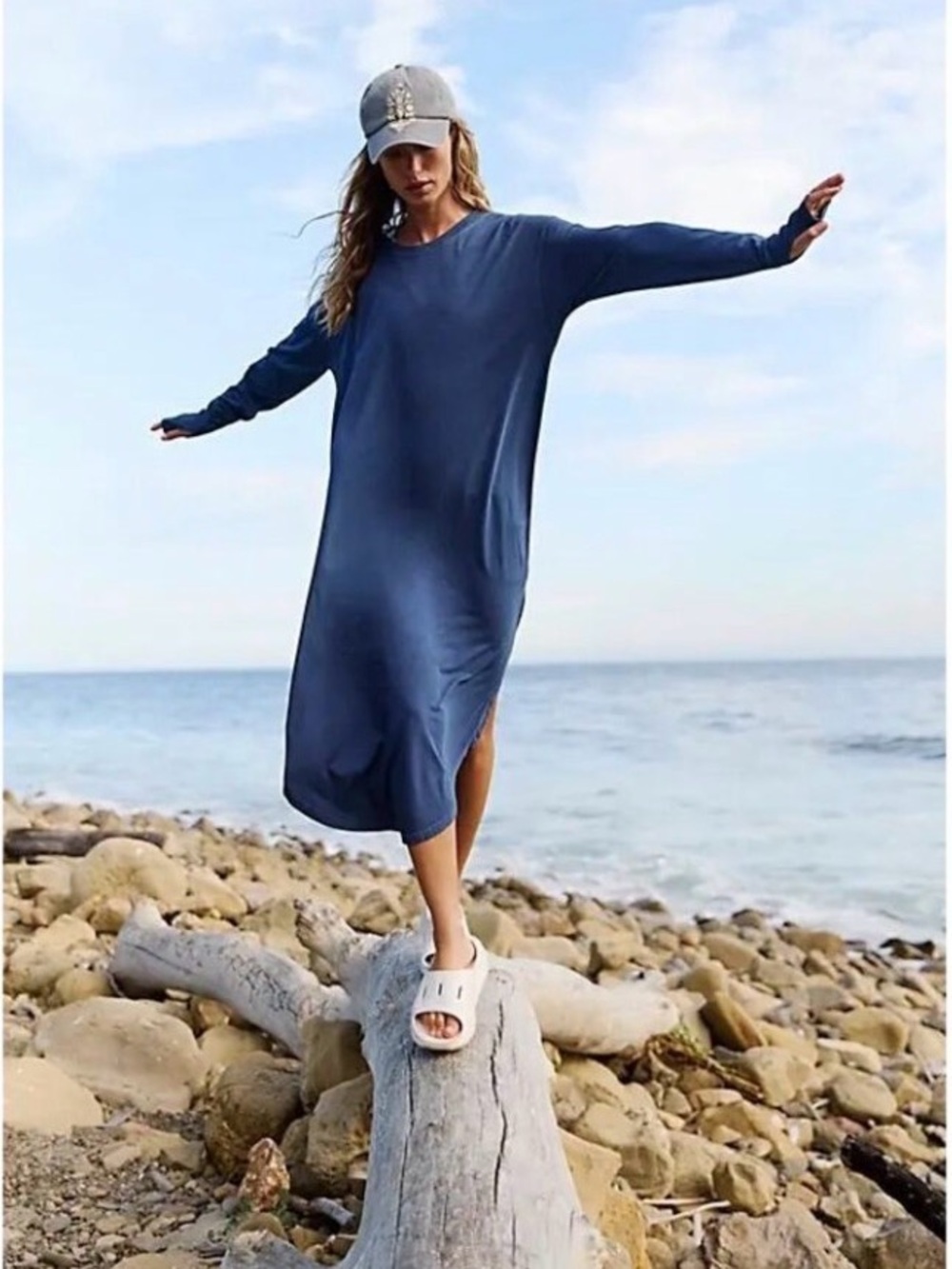 Free People FP MOVEMENT Long Game Tunic size Small Midnight Navy